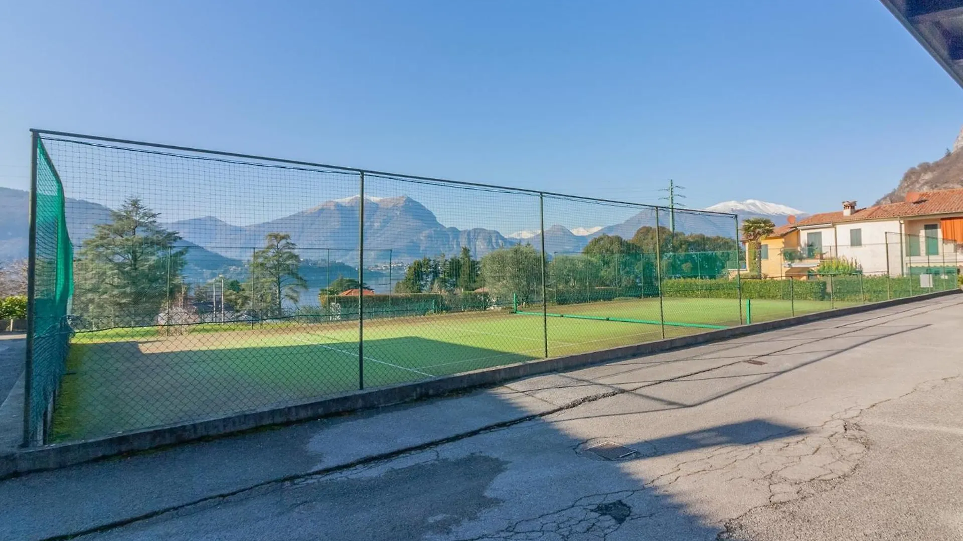 Blue Lake Village Lierna Apartament